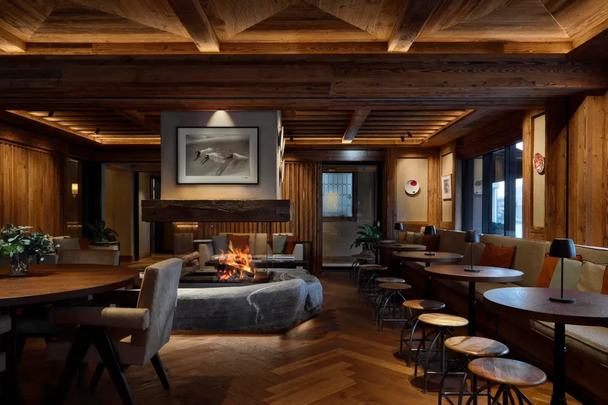 The new Mansard hotel in Gstaad Lobby bar